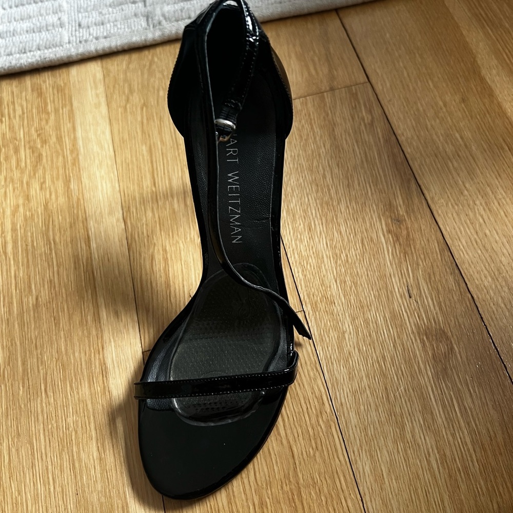 Stewart Weitzman nudist black patent leather sandal